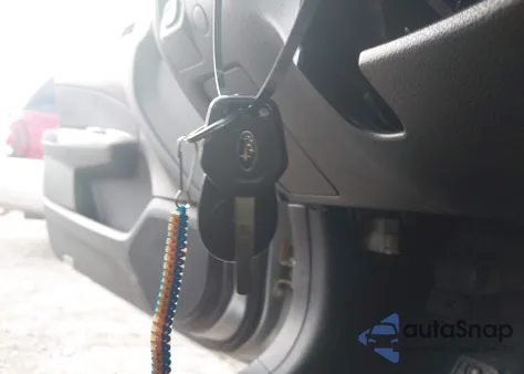 2010 Subaru Forester 2.5X из США, поврежденный, VIN JF2SH6AC1AH700336